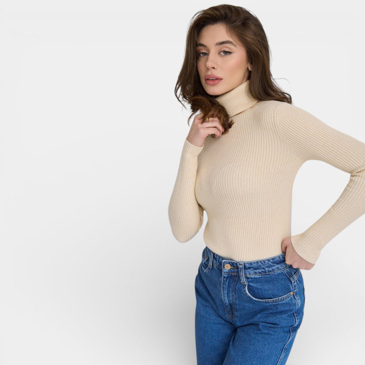 Emilia – Żebrowany sweter z golfem na co dzień