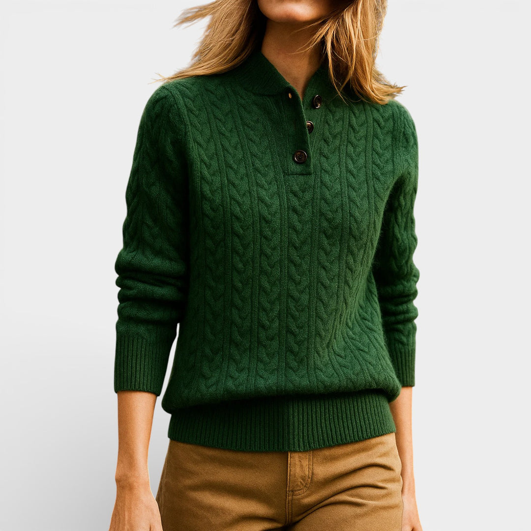 Danuta – Sweter z warkoczowym splotem i stójką