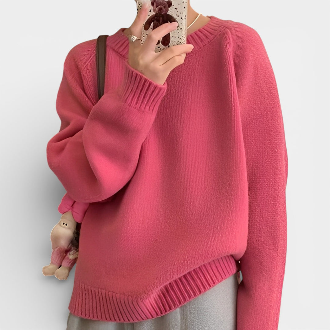 Celina – Oversize’owy sweter o minimalistycznym designie