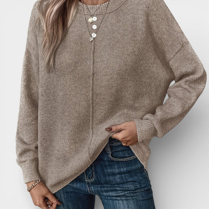 Halszka – Klasyczny sweter z okrągłym dekoltem