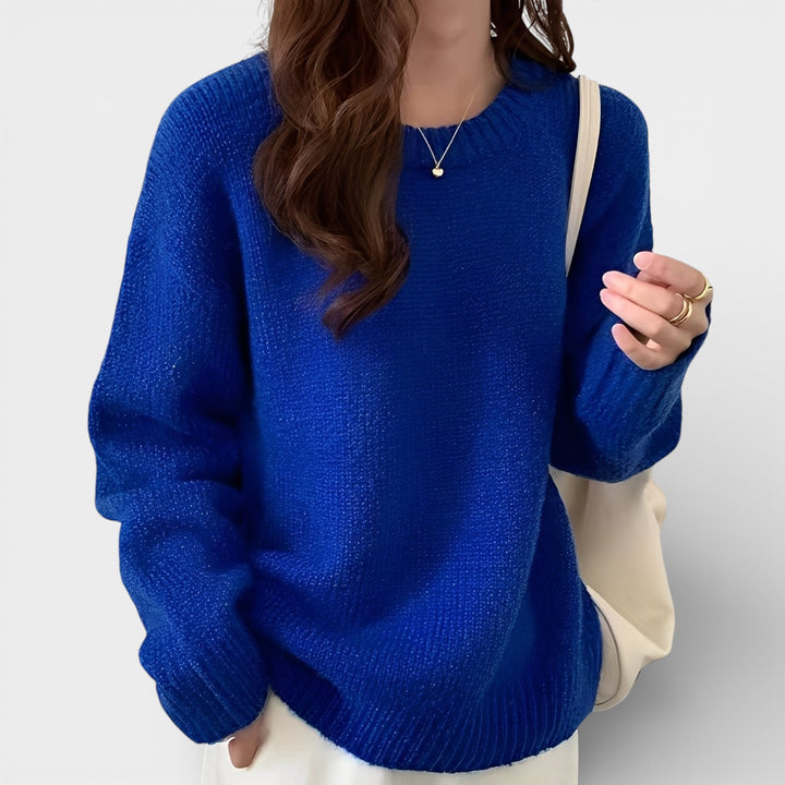 Celina – Oversize’owy sweter o minimalistycznym designie