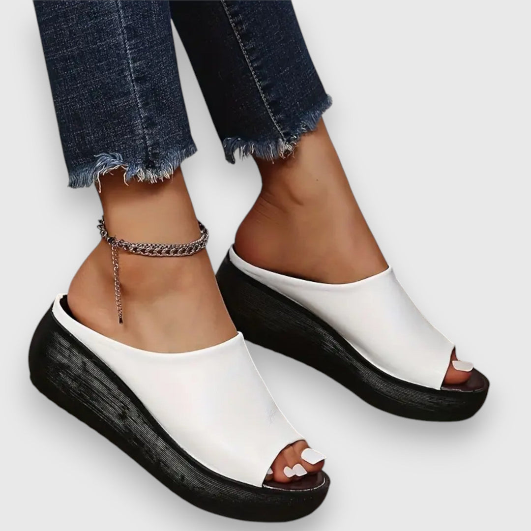 Amelie - Miękkie sandały z sztucznej skóry