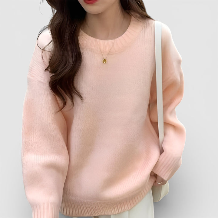 Celina – Oversize’owy sweter o minimalistycznym designie