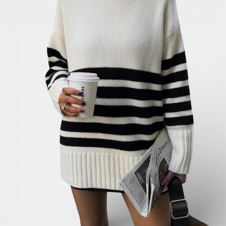 Marcelina – Sweter z paskami i kołnierzem mock