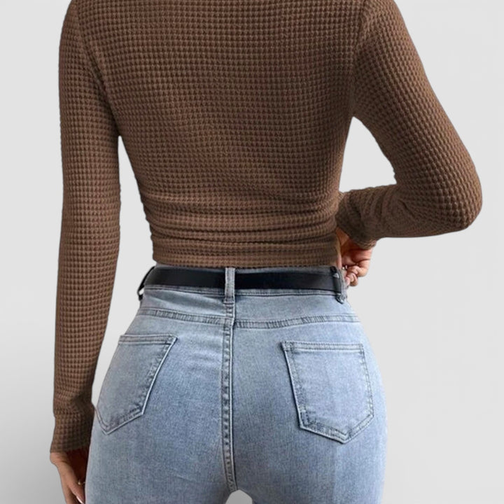 Liwia – Slim pulower z wafelowym splotem