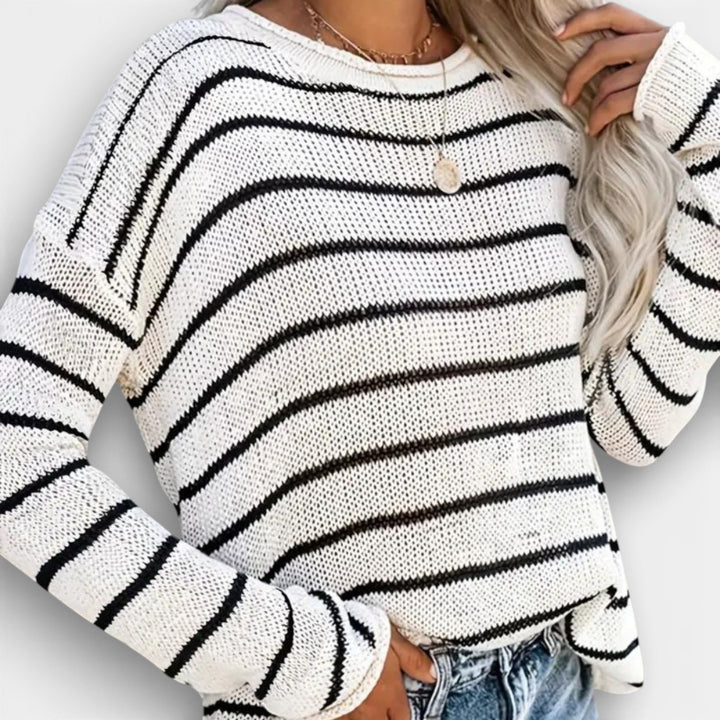 Julia – Pasiasty dzianinowy sweter z okrągłym dekoltem