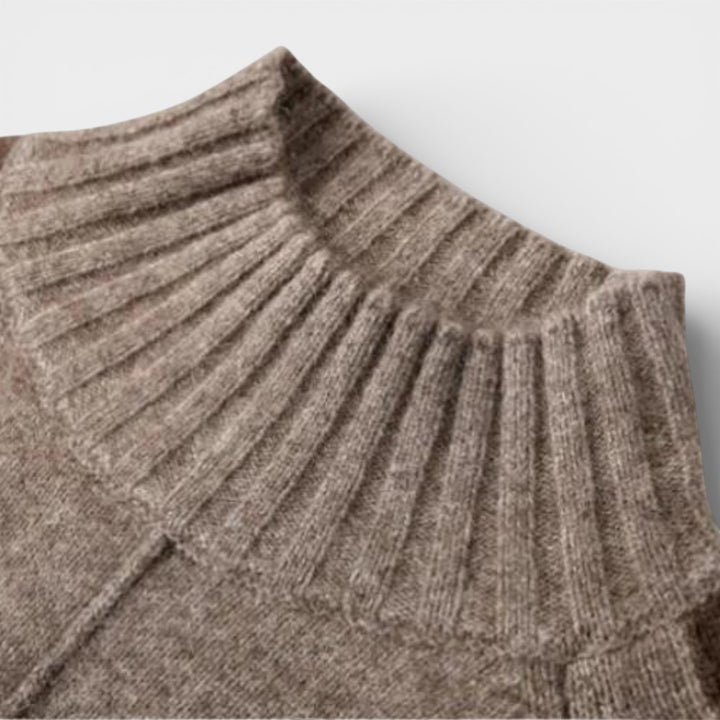 Irena – Dzianinowa sukienka swetrowa z golfem