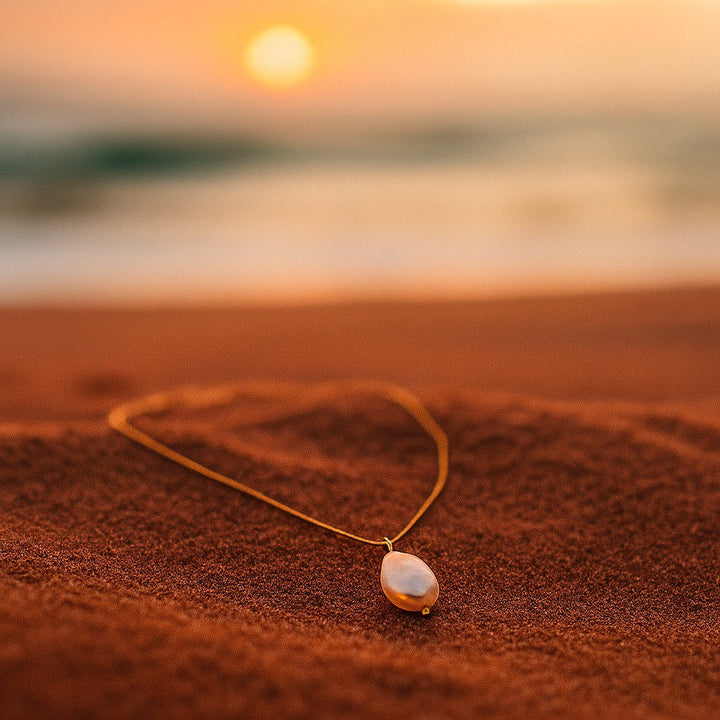 Meredith | Naszyjnik z perłowym zawieszeniem