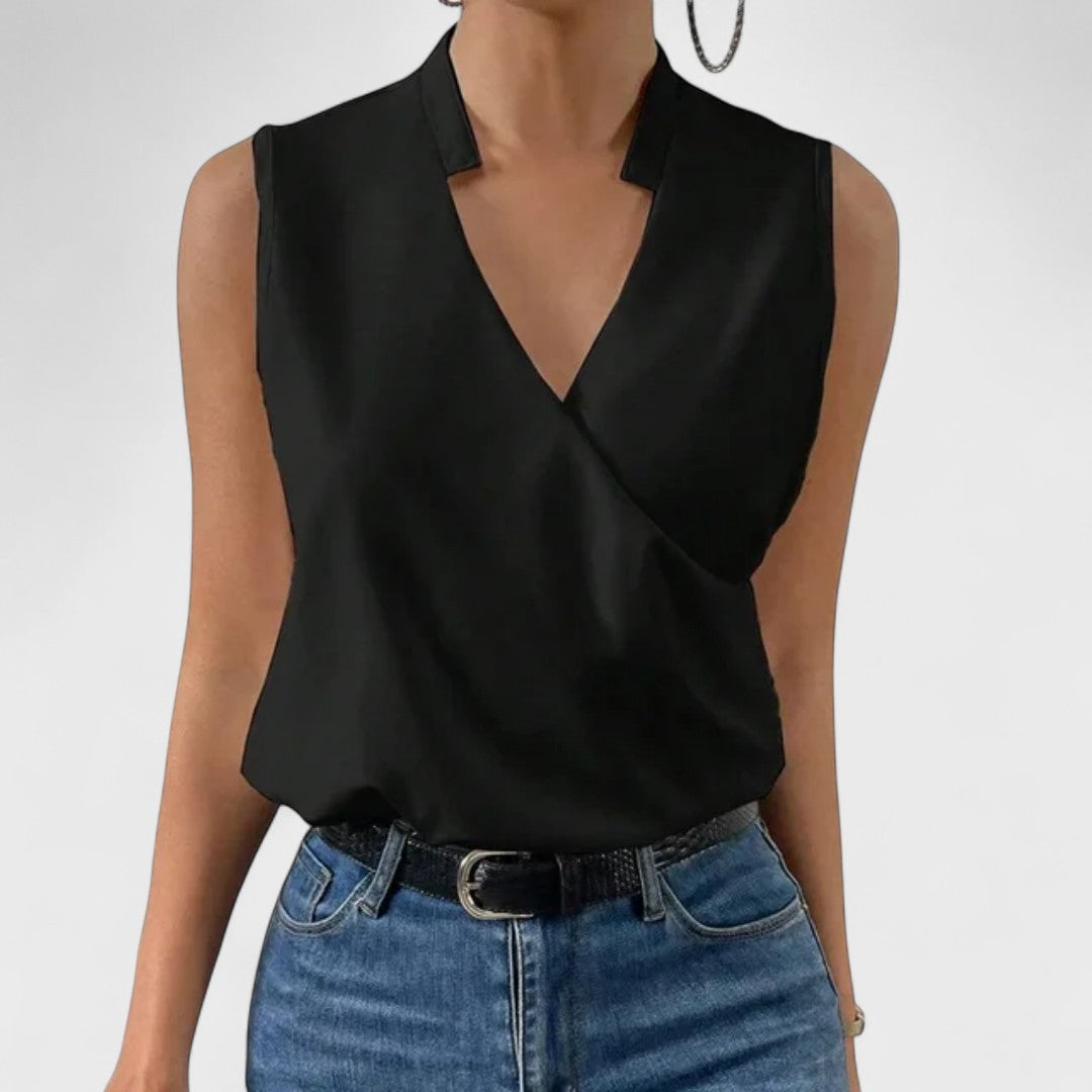 Simona - Miękki Letni Top z Dekoltem w Szpic