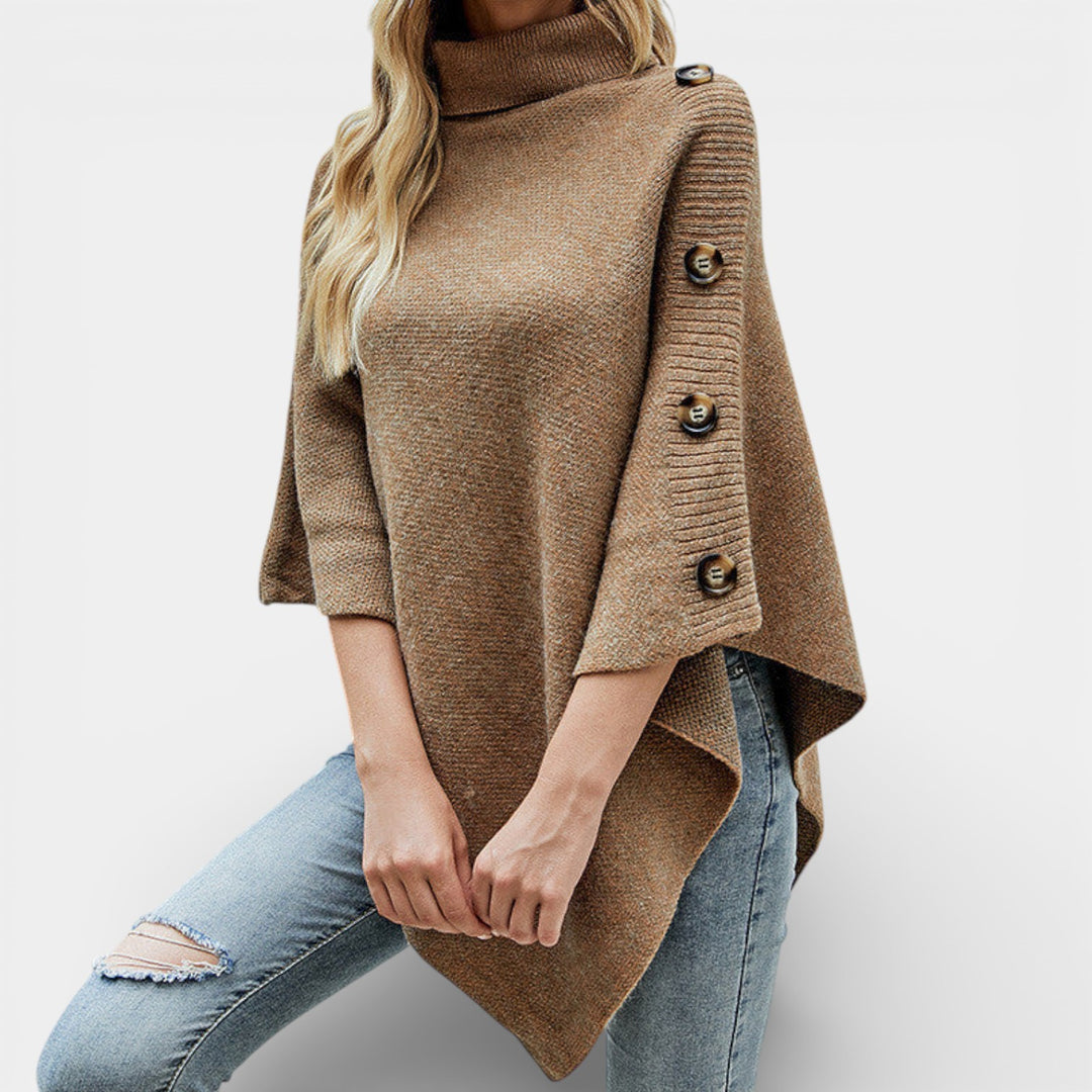 Daria – Dzianinowe ponczo z golfem i guzikami