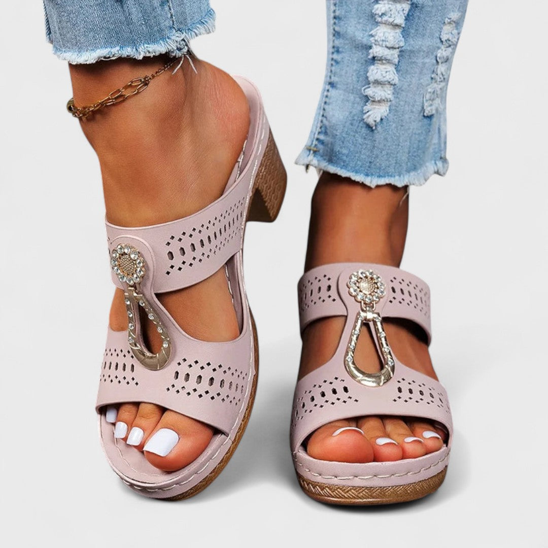 Vlasta - Eleganckie i Wygodne Sandały Ortopedyczne