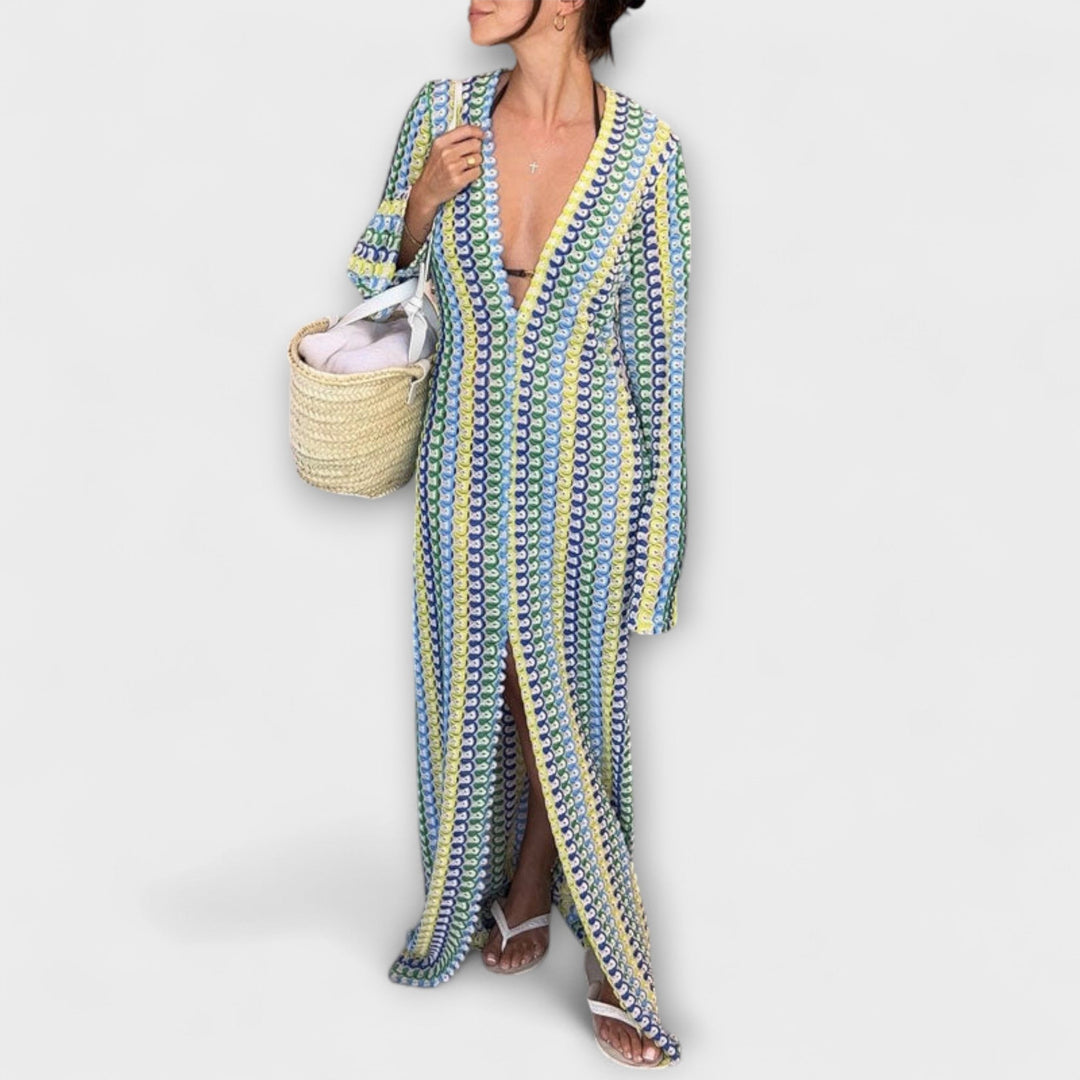 Elina – Maxi sukienka z dekoltem w kształcie V i wakacyjnym klimatem