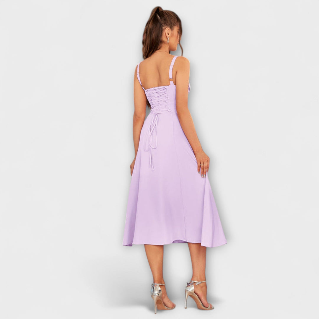 Nadzieja - Różowa sukienka z detalem rozcięcia