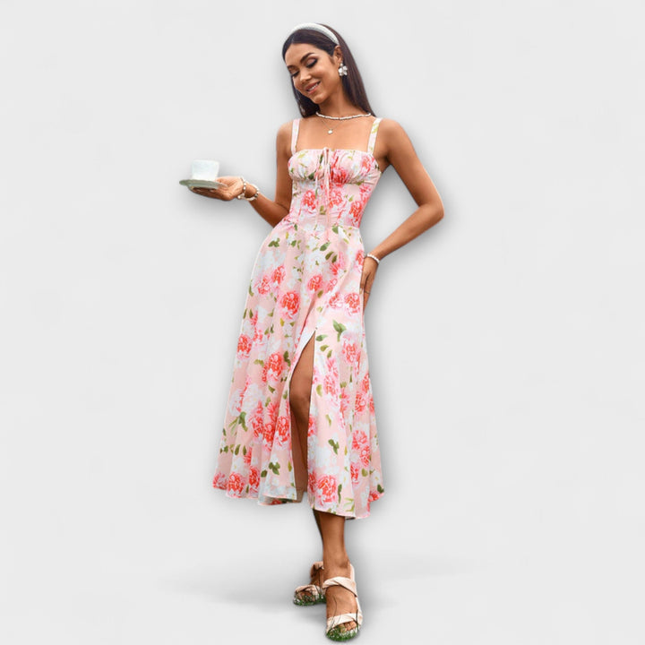 Nadzieja - Różowa sukienka z detalem rozcięcia