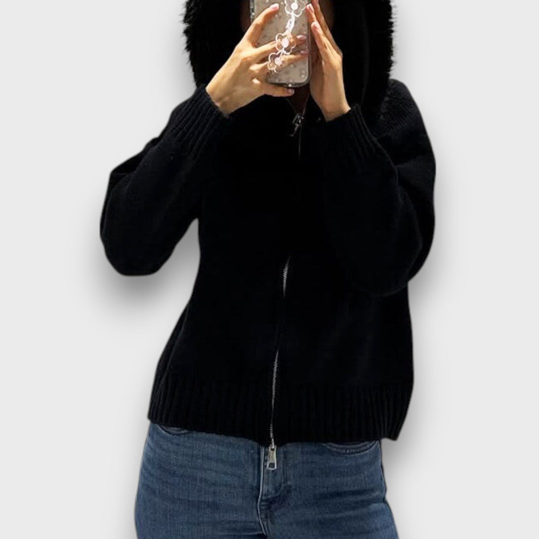 Alisanne – Sweter z zamkiem i kołnierzem z futra sztucznego