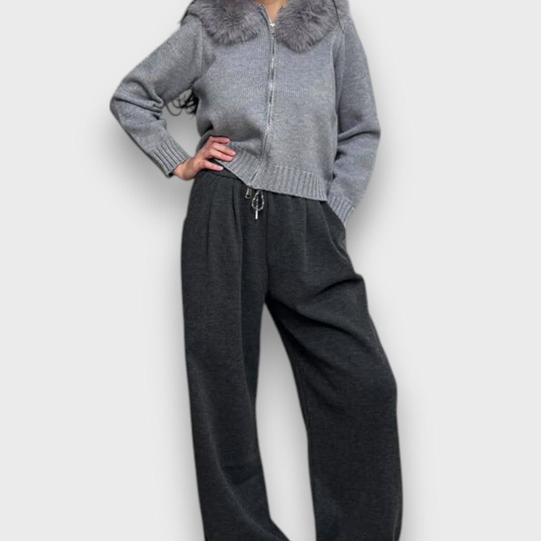 Alisanne – Sweter z zamkiem i kołnierzem z futra sztucznego