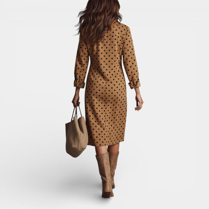 Beata – Koszulowa sukienka midi w kropki