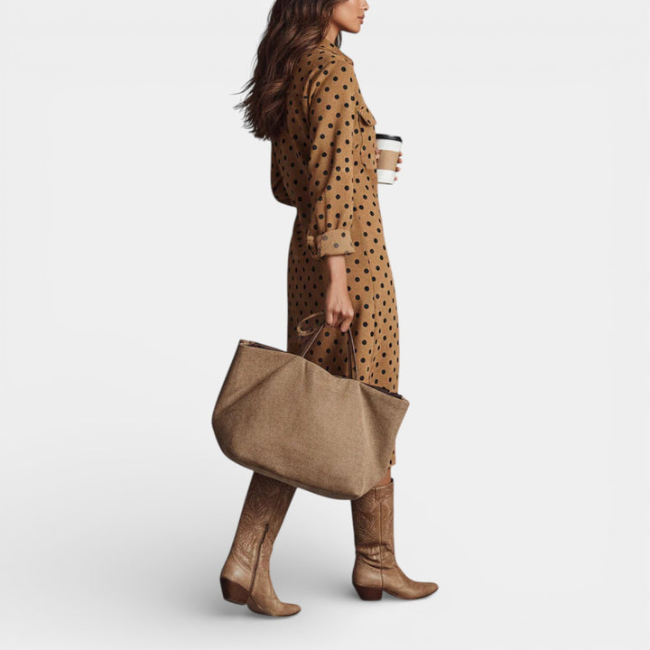 Beata – Koszulowa sukienka midi w kropki