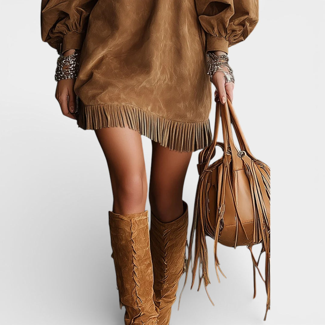 Dorota – Sukienka mini z frędzlami i bufiastymi rękawami