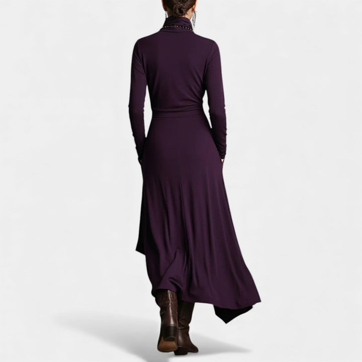 Julija – Asymetryczna sukienka maxi z drapowanymi detalami