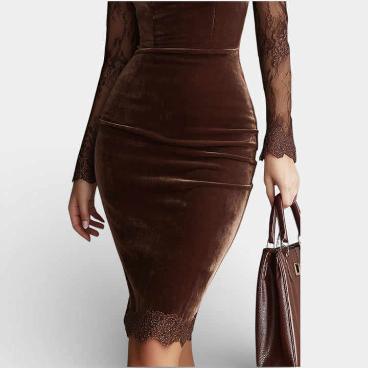 Magdalena – Elegancka sukienka z koronką