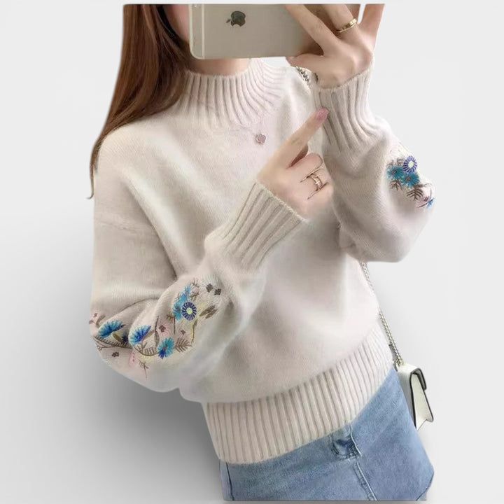 Florence – Sweter damski z kwiatowym haftem i stójką