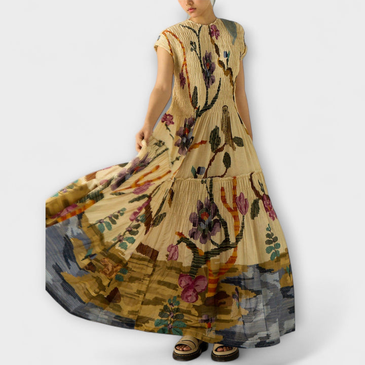 Amara - Sukienka z plisowaniem i zwierzęcym nadrukiem