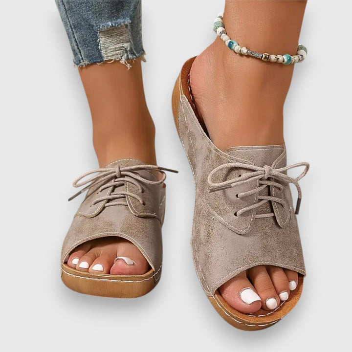 Saskia – Sandały w stylu vintage