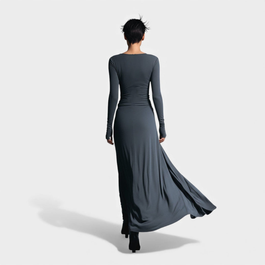 Anna – Elegancka sukienka z bocznym węzłem i delikatnym blaskiem