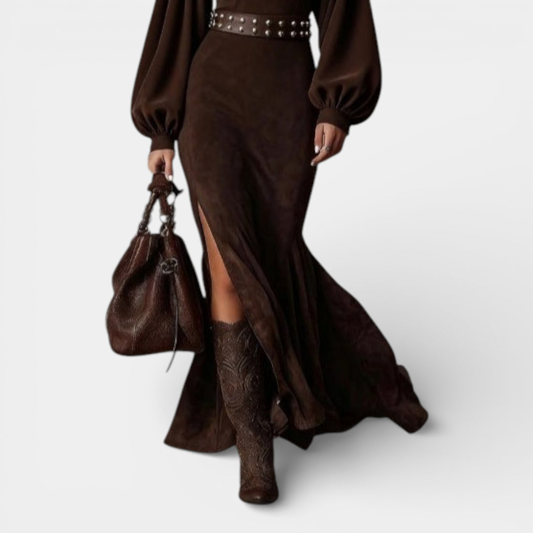 Karolina – Sukienka maxi z półwysokim kołnierzem i rozcięciem