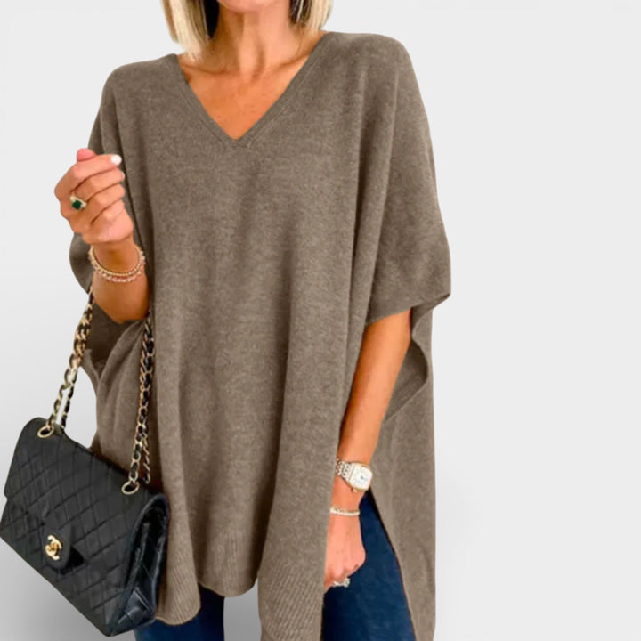 Otylia – Poncho sweter z dekoltem w serek