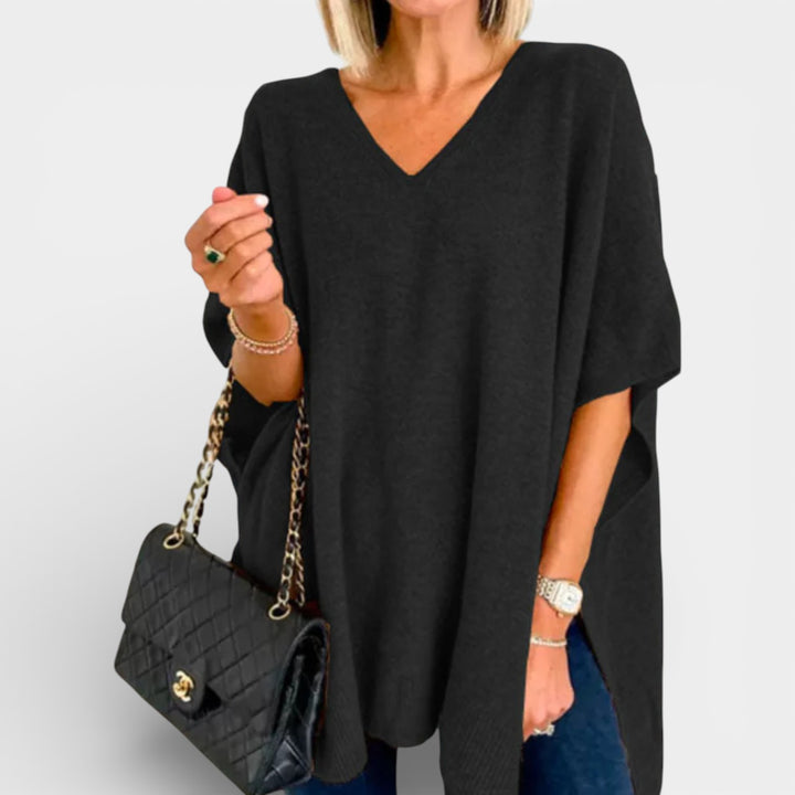 Otylia – Poncho sweter z dekoltem w serek