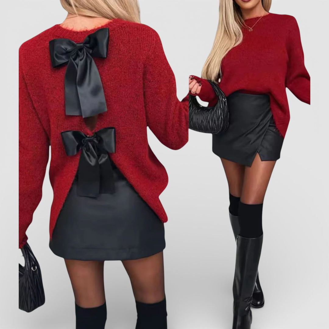 Stanisława – Sweter z kokardami na plecach